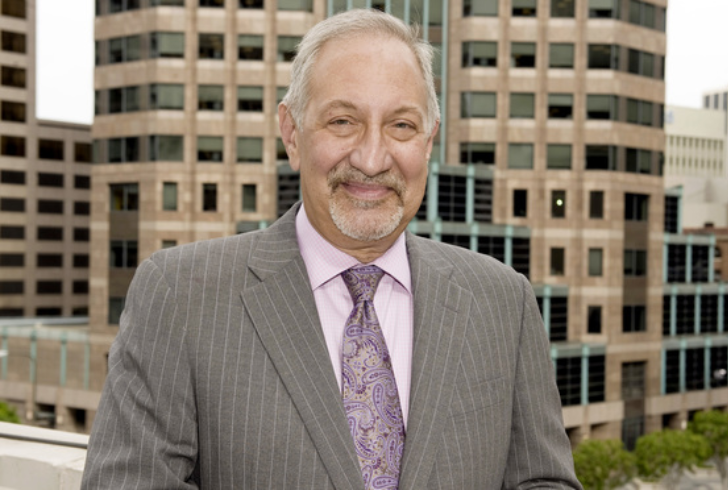 Mark Geragos smiling on legal win